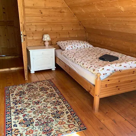 Swiety Spokoj Laka I Woda * פוז'ז'דז'ה